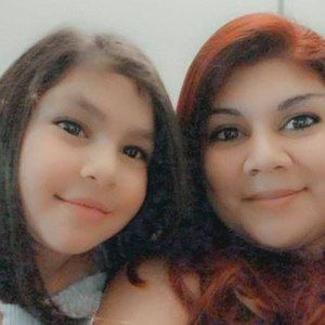 Meet your Posher, Nayeli